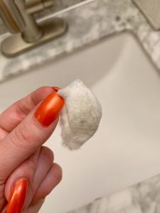 skincare step 1: user toner